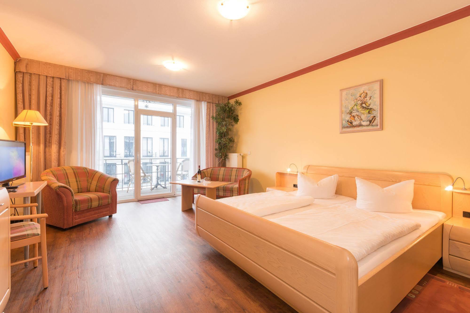 Aparthotel Rialto ビンツ エクステリア 写真